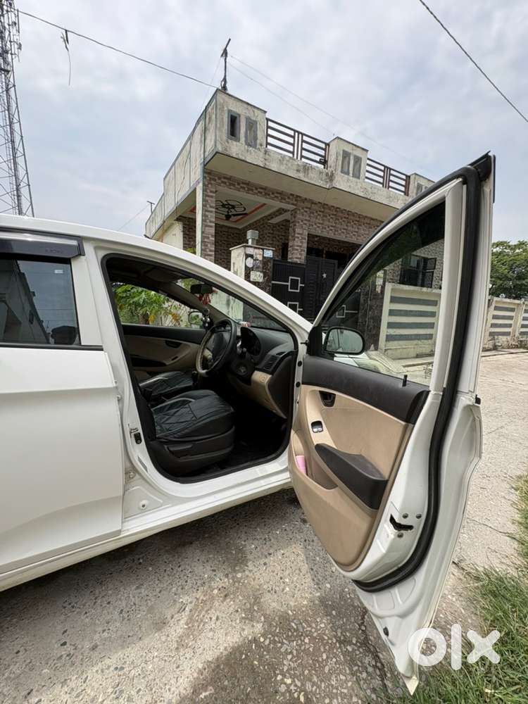 Hyundai Eon 0.8 Magna 2012 Petrol