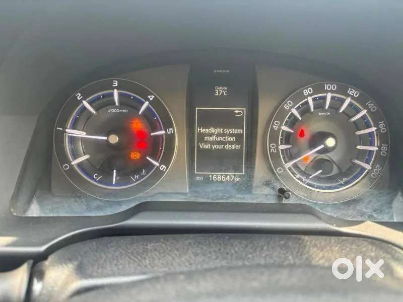 Toyota Innova Crysta 2.4 V 7 Str, 2016, Diesel