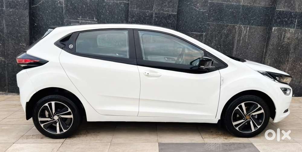 Tata Altroz Xz Plus (s) Icng, 2024, Cng & Hybrids