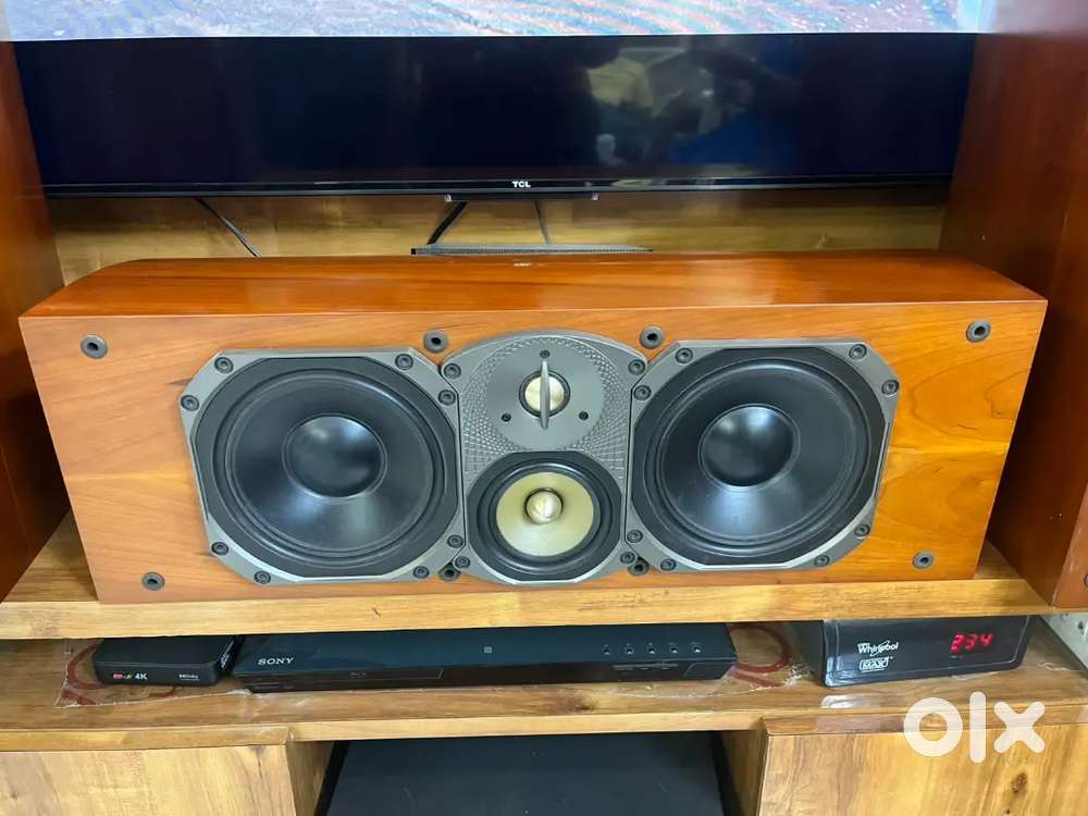 PARADIGM SIGNATURE C4 V1 center speaker