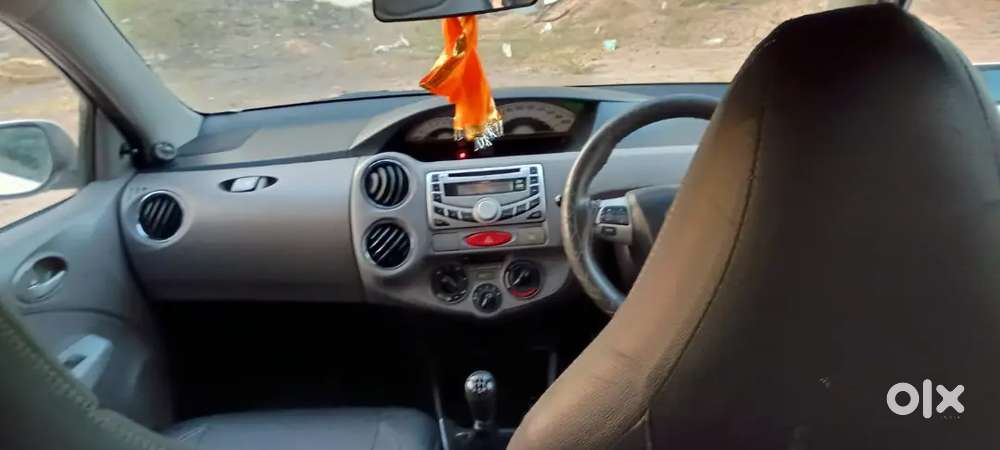 Toyota Etios [2010-2012] 2011