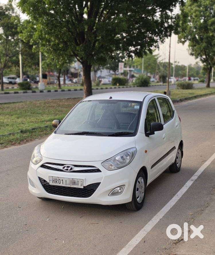 Hyundai I10 Sportz, 2014, Petrol