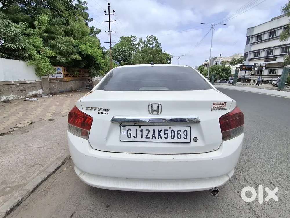 Honda City Hybrid Ehev 2010 Cng & Hybrids 50000 Km Driven