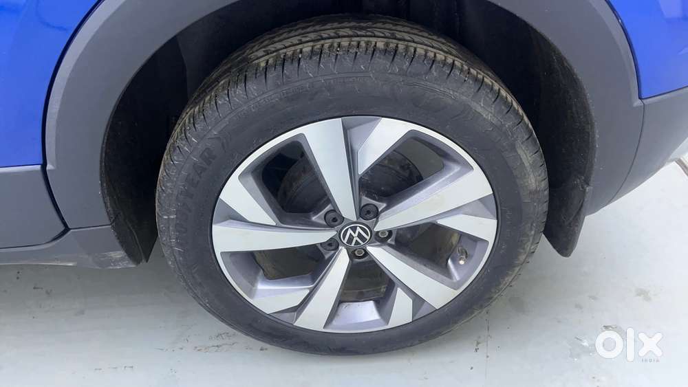 Volkswagen Taigun Topline 1.0 Tsi At (electric Seats), 2023, Petrol