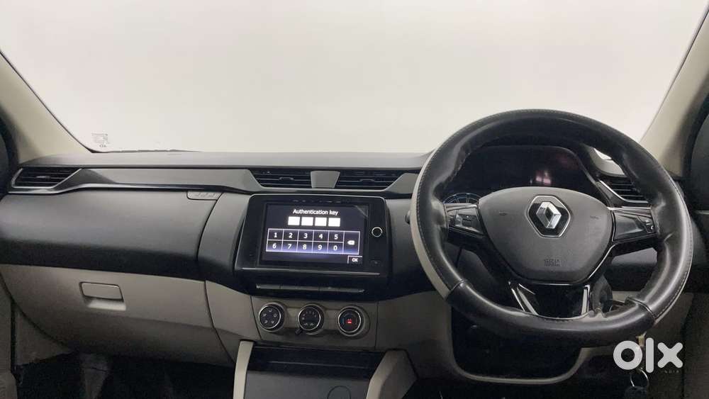 Renault Triber Rxt, 2022, Petrol