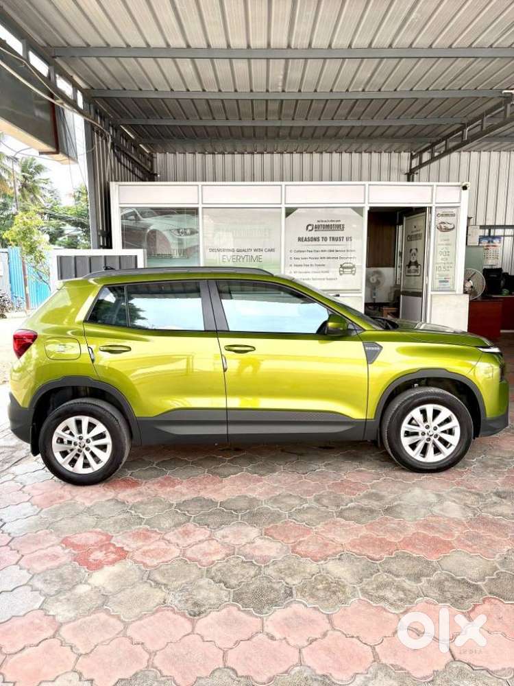 Skoda Kylaq Signature At, 2025, Petrol