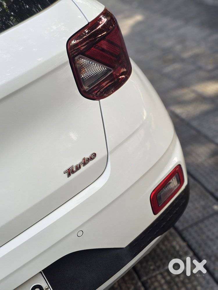 Hyundai Venue Sx Plus Turbo Dct, 2021, Petrol