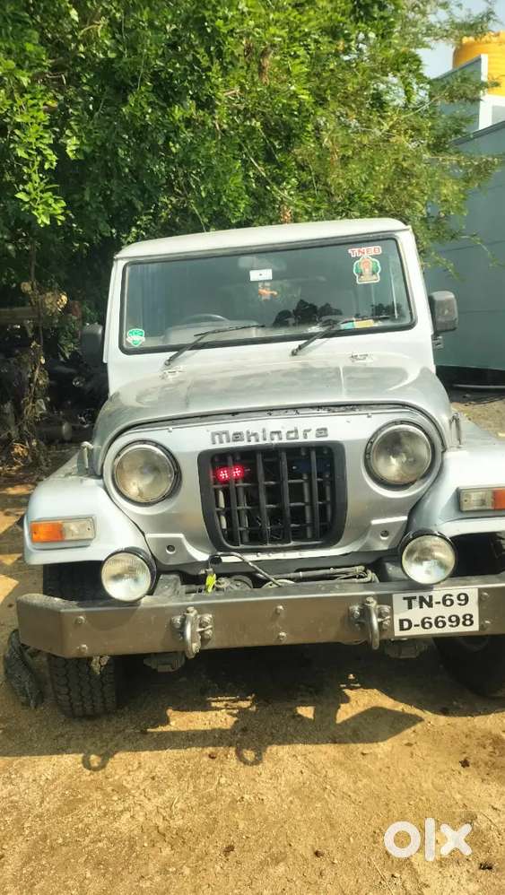 Mahindra Bolero Neo Plus 1999