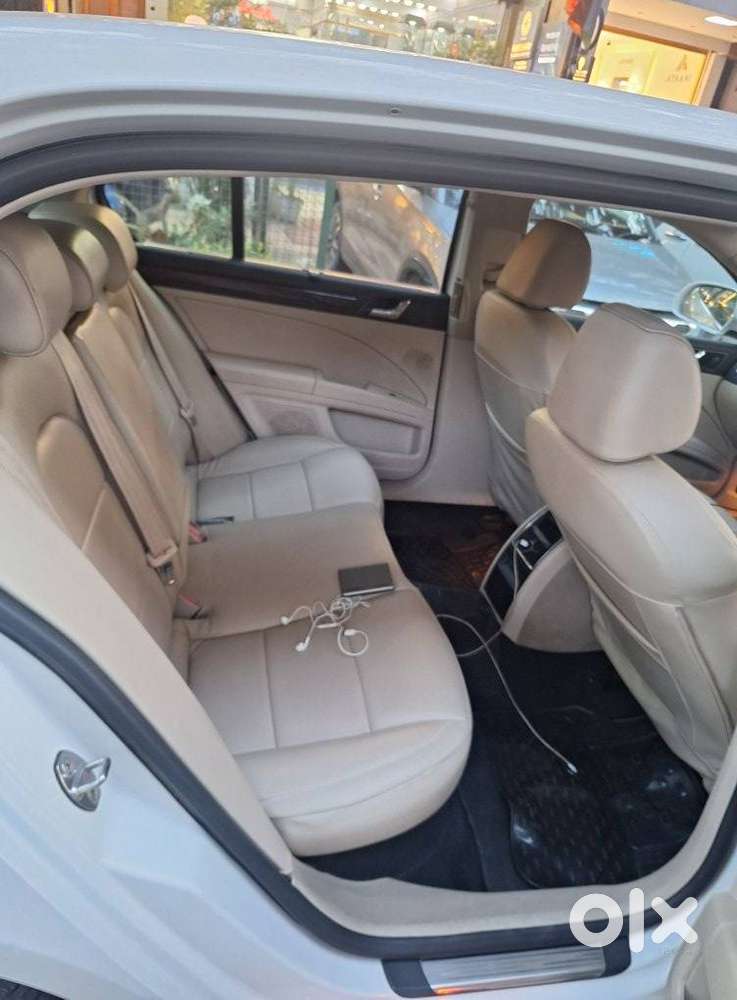 Skoda Superb 2013-2015 Elegance 1.8 Tsi Mt, 2015, Petrol