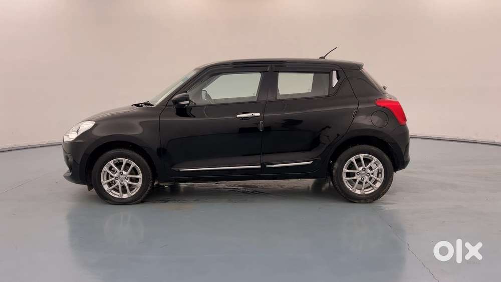Maruti Suzuki Swift 1.3 Zxi, 2023, Petrol
