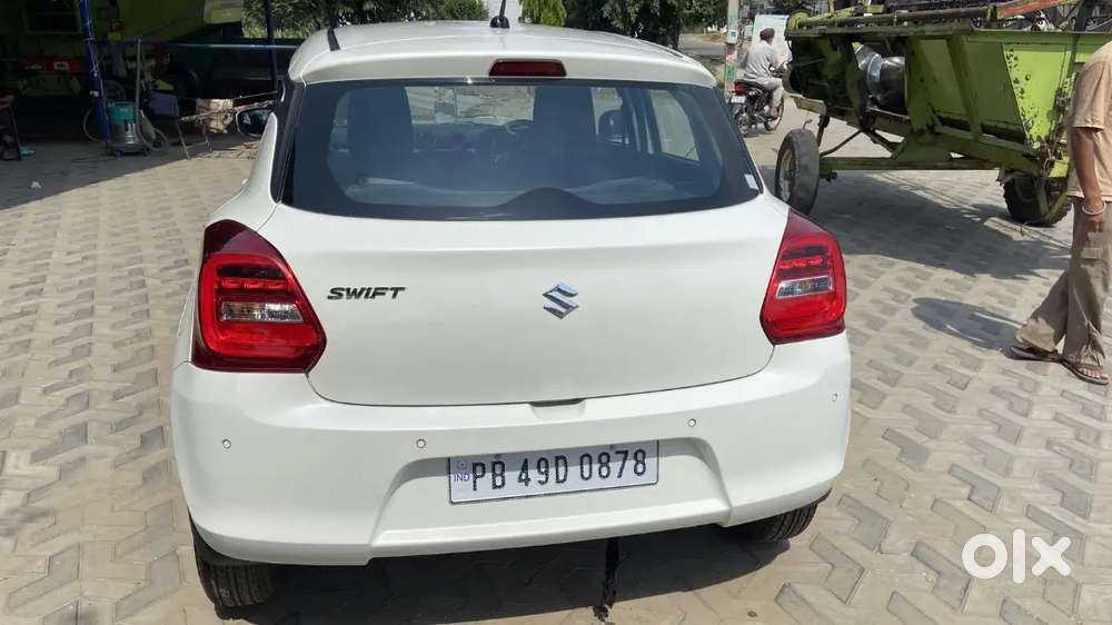 Maruti Suzuki Swift 2024 Petrol Well Maintained