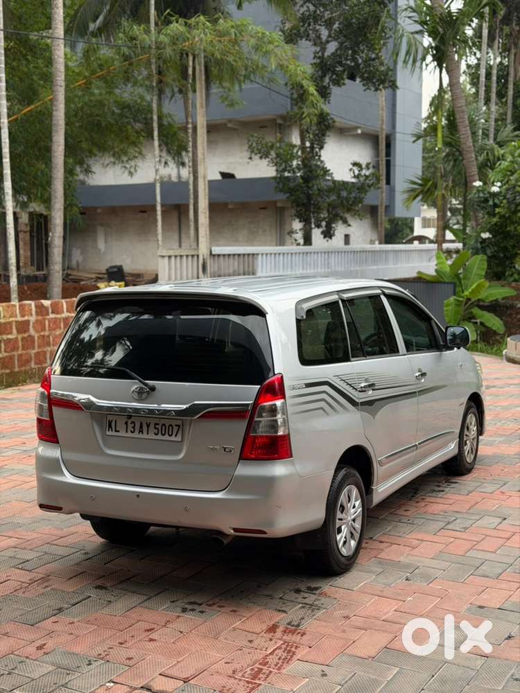 Toyota Innova Diesel 2014