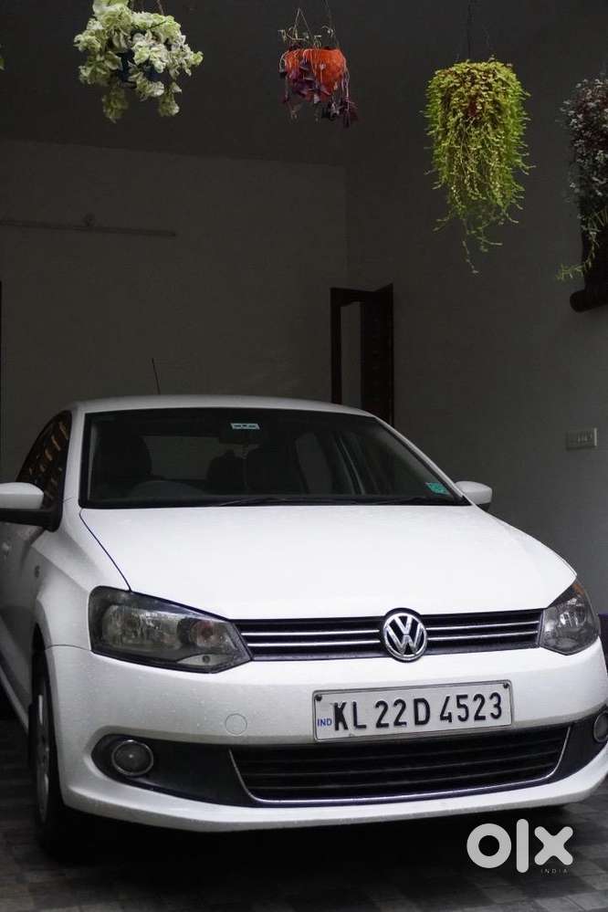 Volkswagen Vento 2012 Petrol 86000 Km Driven