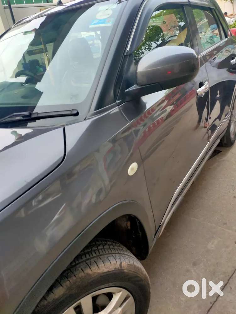 Maruti Suzuki Brezza 2016 Diesel Well Maintained