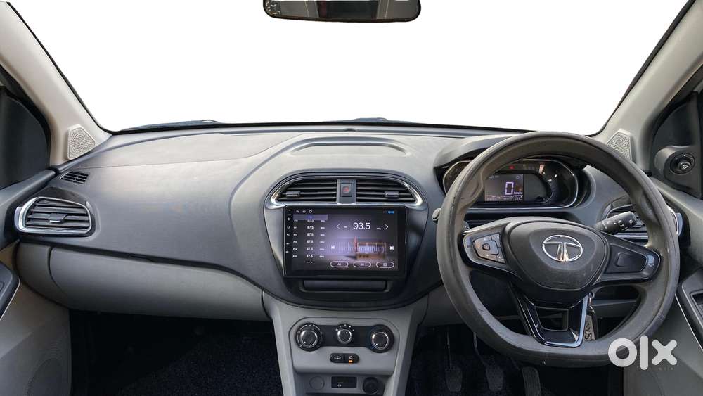Tata Tiago 1.2 Revotron Xt Option, 2023, Petrol