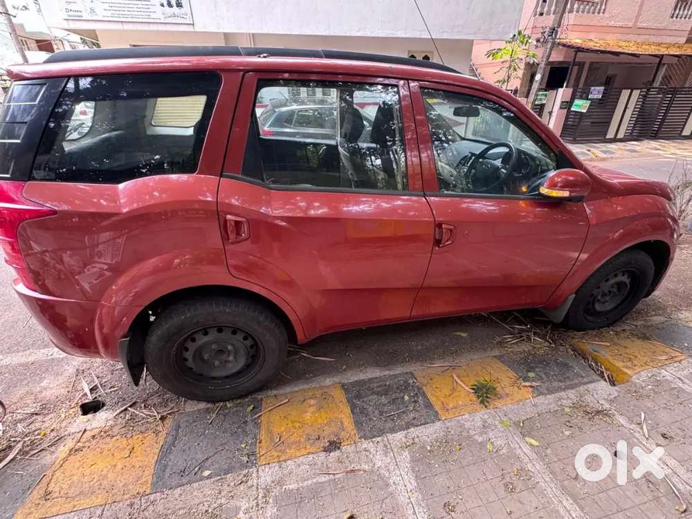 Mahindra Xuv 500, 2016 Model, Manual