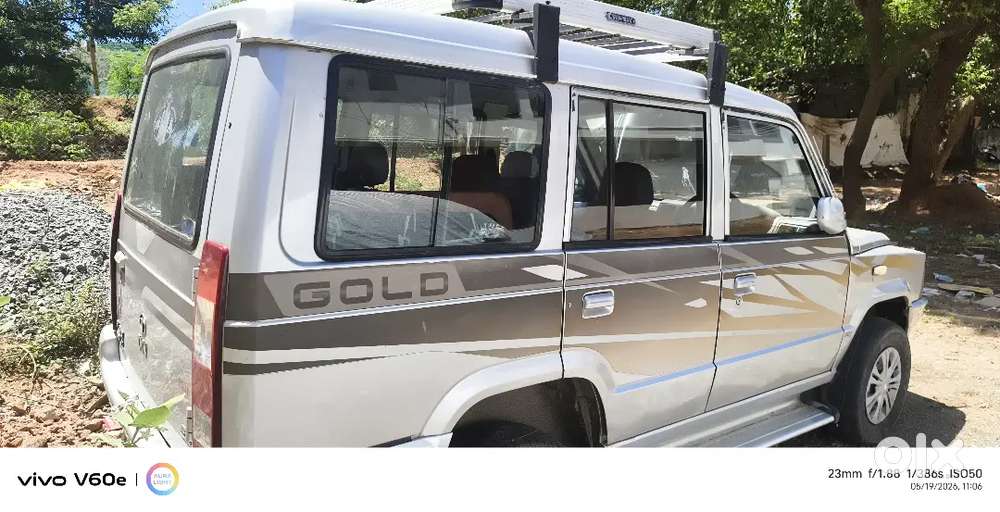 Vehicle Is Very Good Condition Good Milage Insurance Id Value 400000