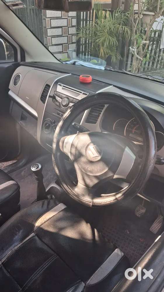 Maruti Suzuki Wagon R 1.0 2014 Silver Colour Brand New Condition