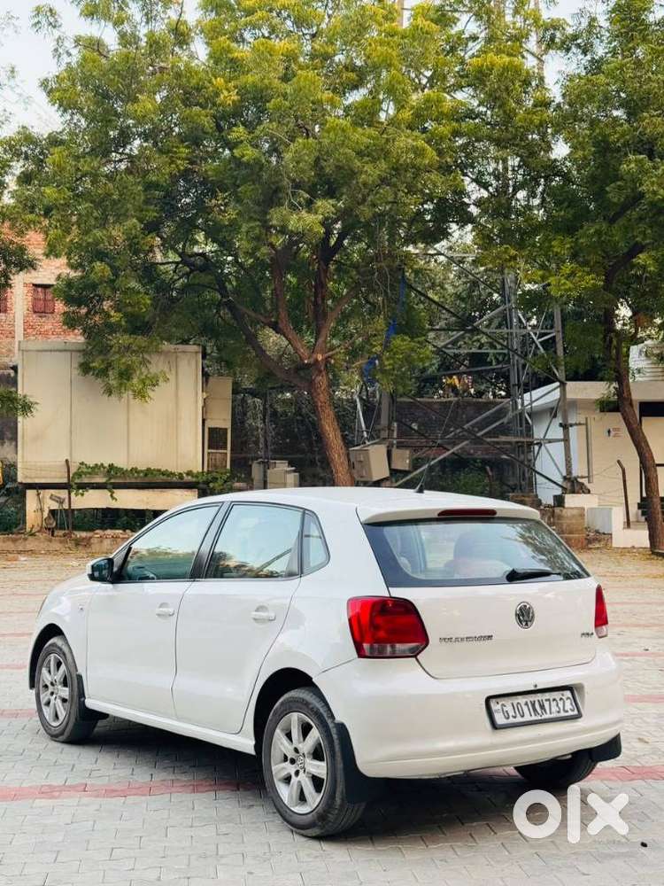 Volkswagen Polo Petrol Highline 1.6l, 2012, Diesel