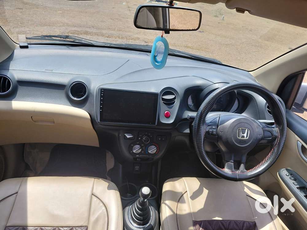 Honda Brio Vx (o) Mt, 2015, Petrol