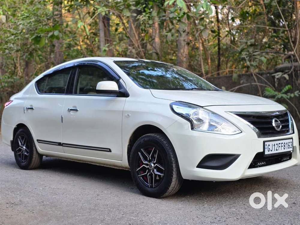 Nissan Sunny 2020 Diesel 95000 Km Driven