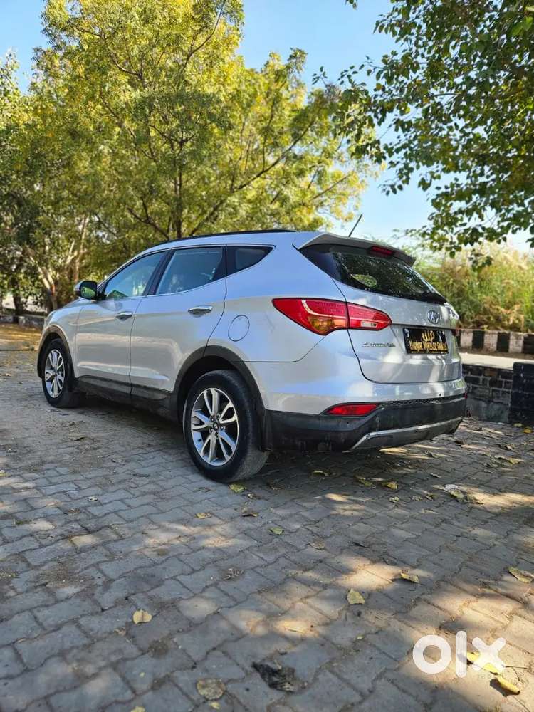 Hyundai Santa Fe 2015 Diesel Well Maintained Dl No