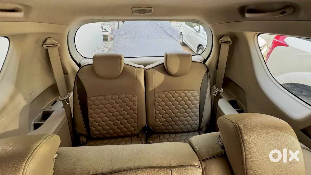 Ertiga Vxi+ 2017 Petrol Auto
1st Owner 72000km 
Full Insurance