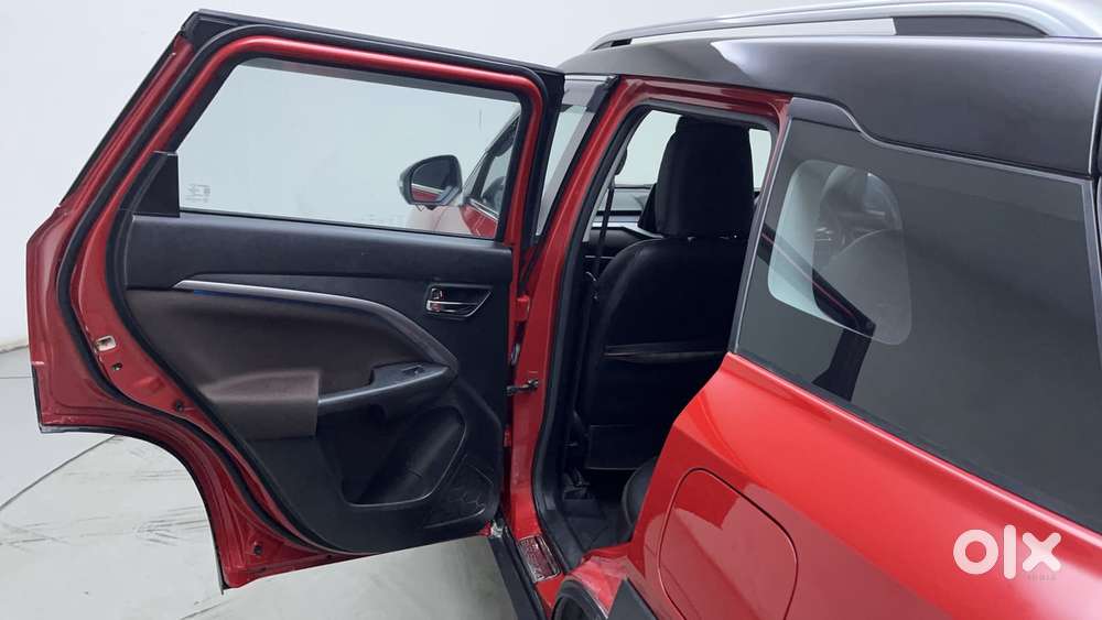 Maruti Suzuki Vitara Brezza 1.5 Zxi Plus At Dual Tone, 2022, Petrol