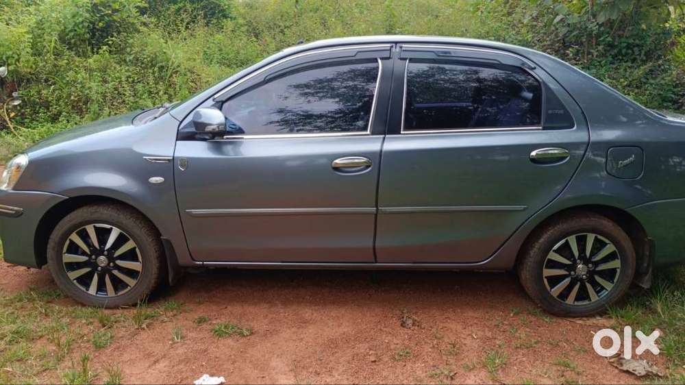 Toyota Etios Gd 2013 Diesel Second-owner Car