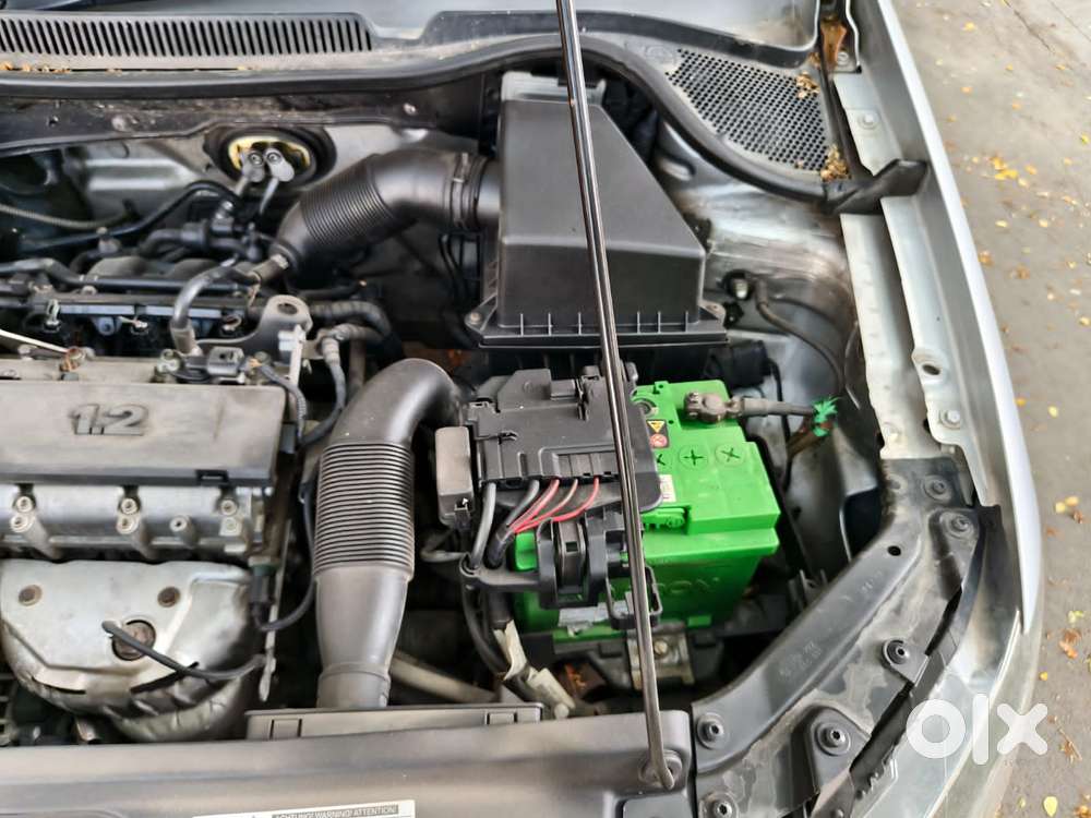 Volkswagen Polo Petrol Highline 1.2l, 2013, Petrol