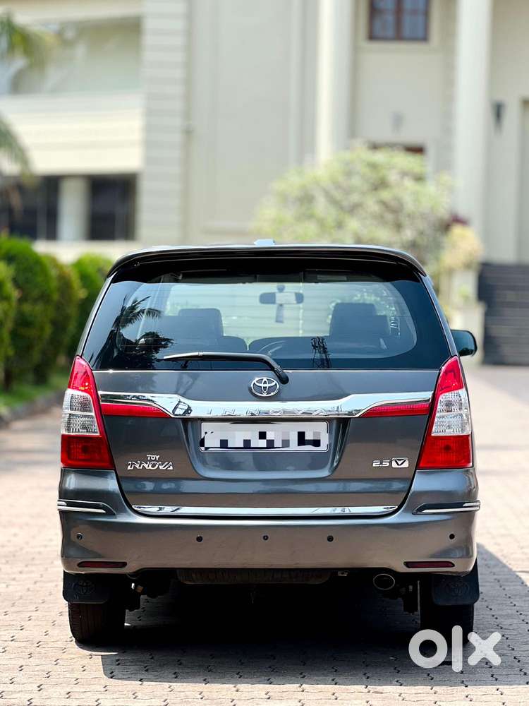 Toyota Innova 2.5 Ev Ps 8 Str Bs-iii, 2014, Diesel