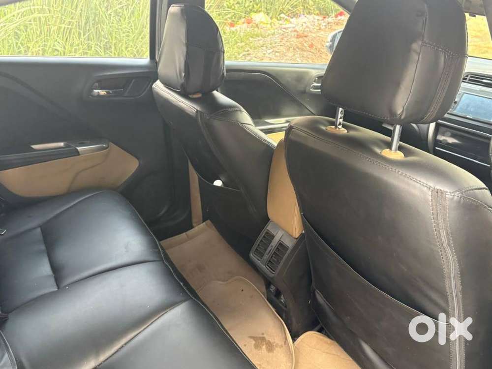 Honda City Vx 2015 Petrol,sunroof,interior Modified