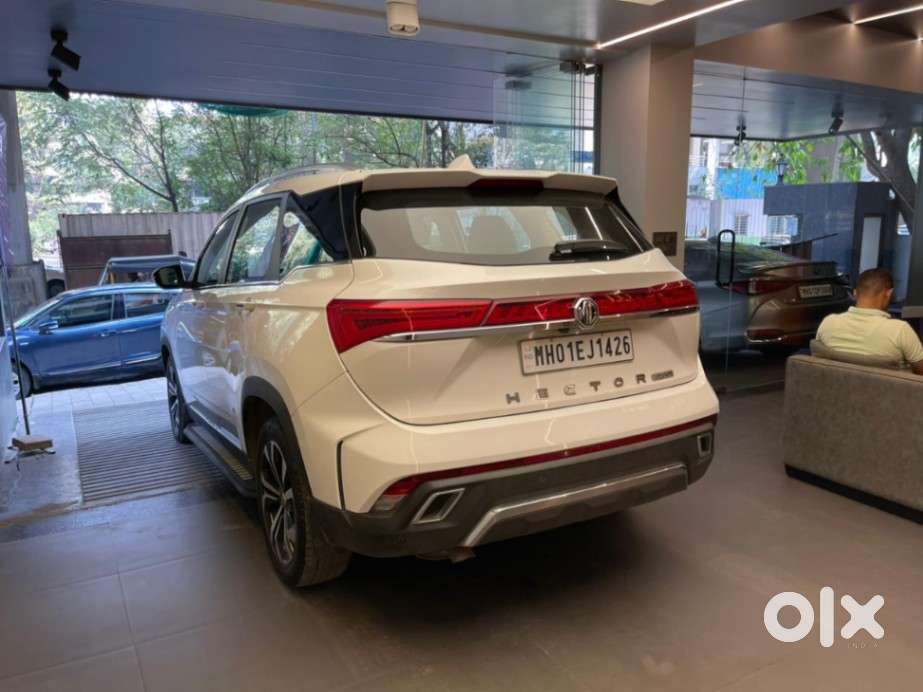 Mg Hector Plus Sharp Pro 1.5 Turbo Petrol Cvt 6 Str, 2023, Petrol