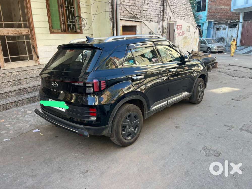 Hyundai Venue S (o) 1.2 Petrol Knight Edition, 2024, Petrol