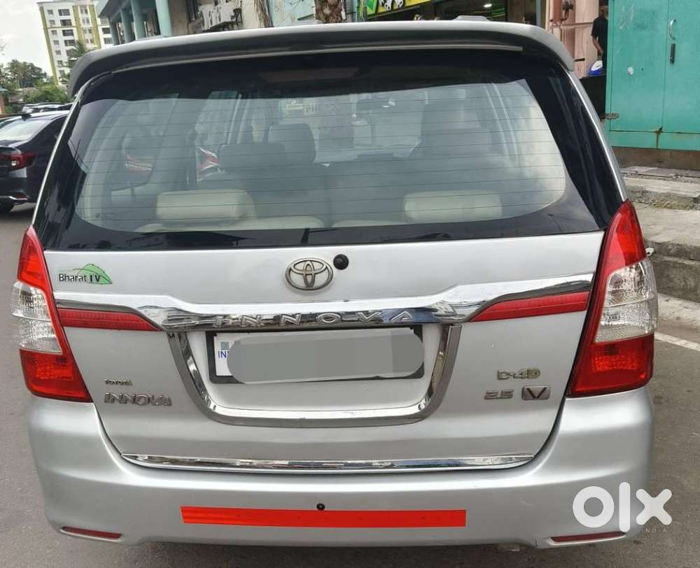 Toyota Innova 2.5 Vx 8 Str Bs-iii, 2010, Diesel