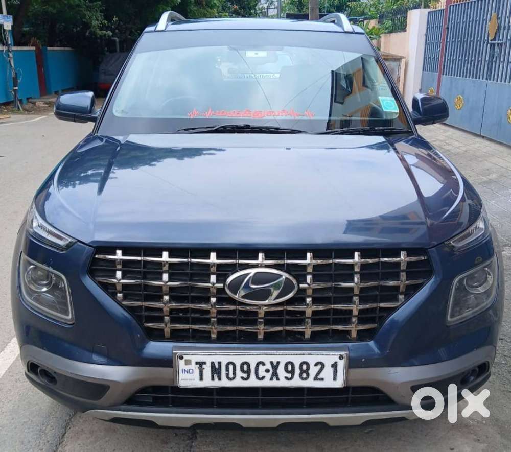 Hyundai Venue Sx+ At, 2021, Petrol
