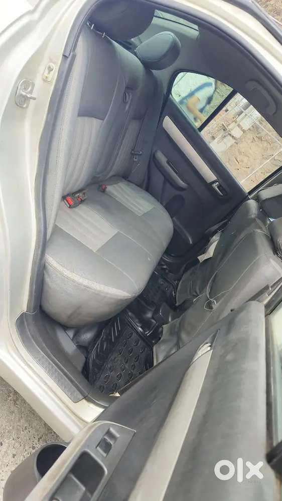 Maruti Suzuki Swift Vdi 2011