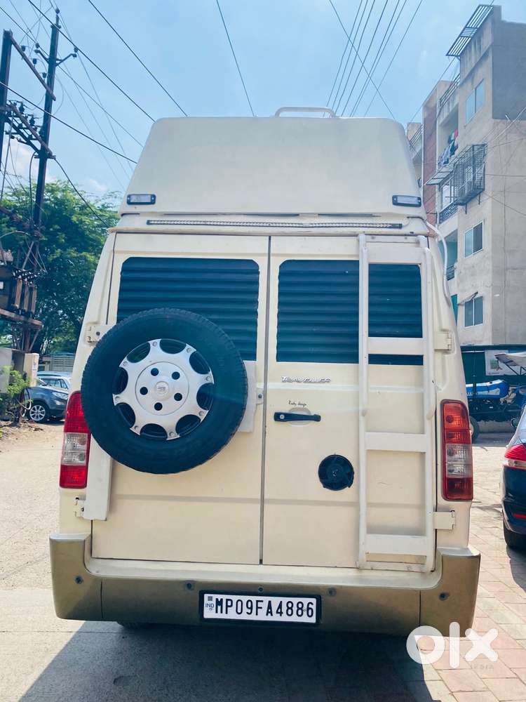 Force Motors Trax Cruiser 12 Str Ac, 2011, Diesel