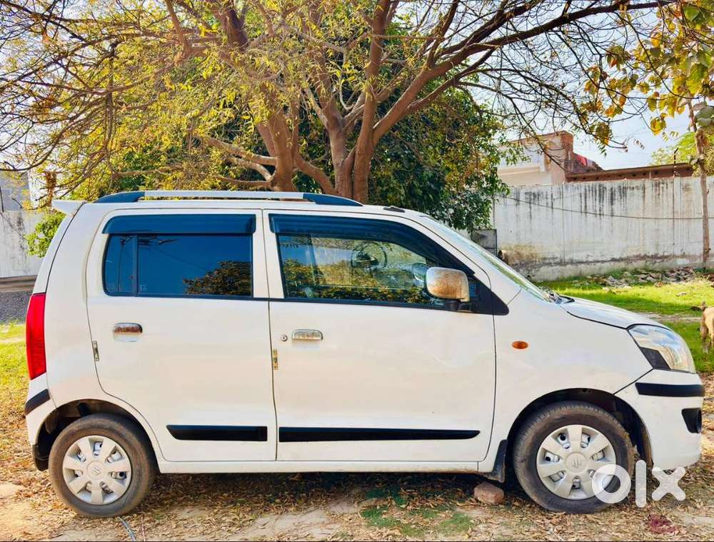 Government Teacher Car , One Handed