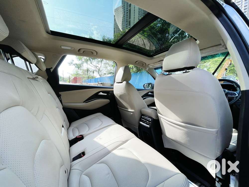 Mg Hector Sharp Pro 1.5 Turbo Cvt Dual Tone, 2023, Petrol