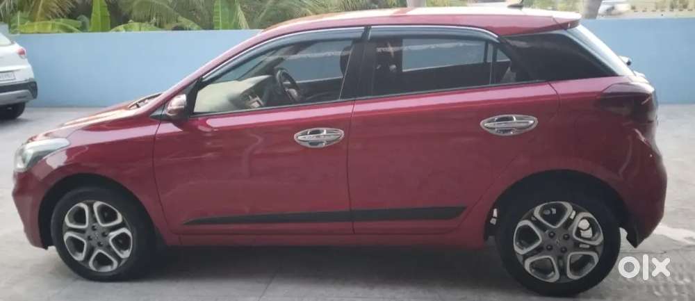 Hyundai I20 Asta Optional 6 Airbag Model 2018 Diesel 135000
