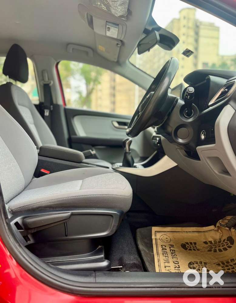 Tata Altroz Xz, 2020, Petrol