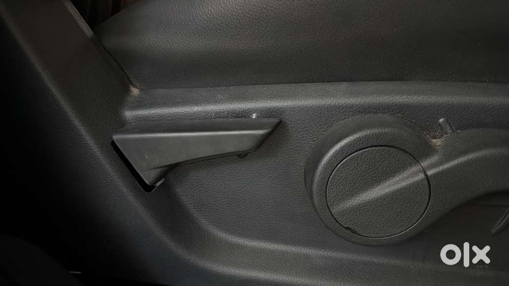Mahindra Thar Lx Hard Top Petrol Mt 4wd, 2021, Petrol