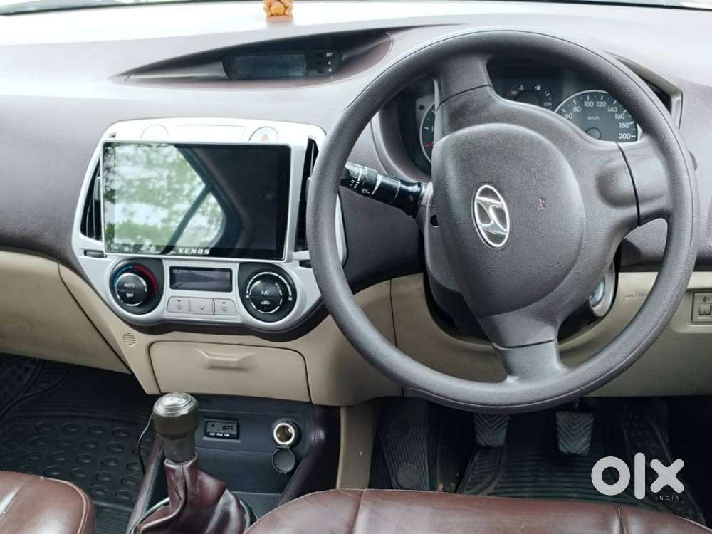 Hyundai I20 Magna 1.2 Mt, 2011, Petrol