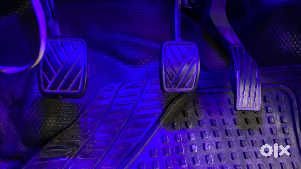 Maruti Suzuki Swift Vxi, 2017, Petrol