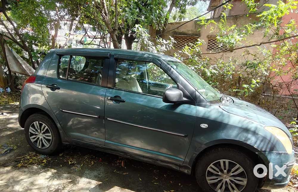 Maruti Suzuki Swift 2006 Petrol 67000 Km Driven