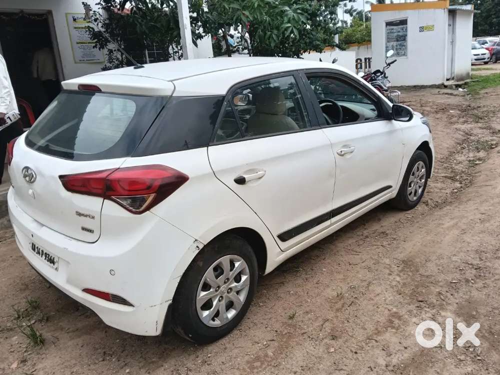 Hyundai I20 Petrol Spotz 2017