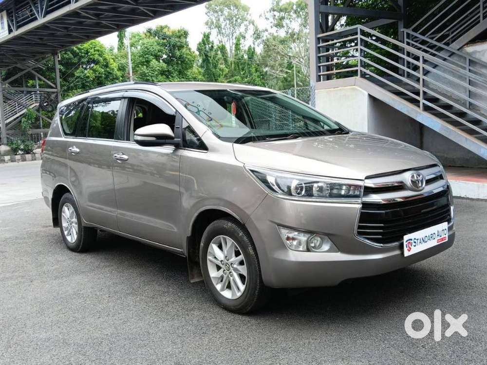 Toyota Innova Crysta 2.4 Vx Mt 8s, 2016, Diesel