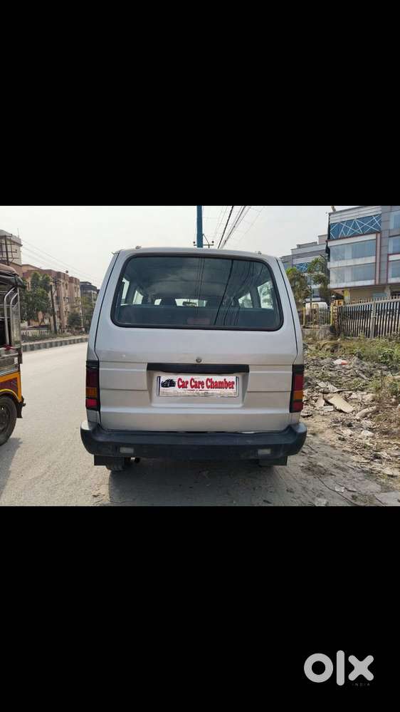 Maruti Suzuki Omni 8 Seater Bsiv, 2017, Petrol