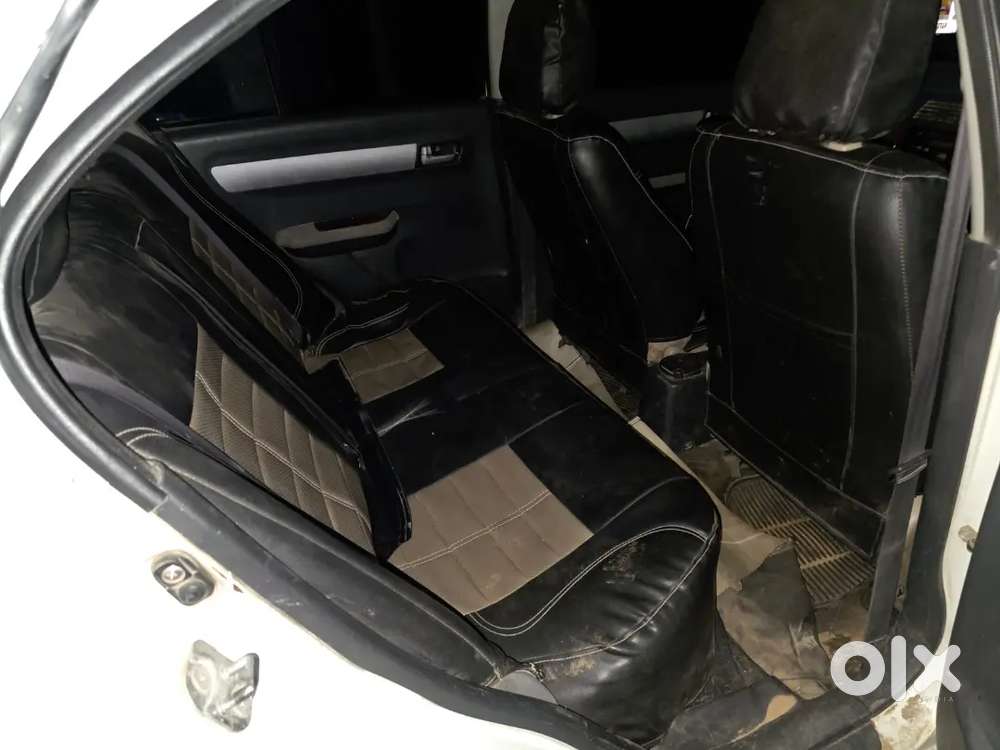 Maruti Suzuki Dzire 2010 Petrol 70000 Km Driven